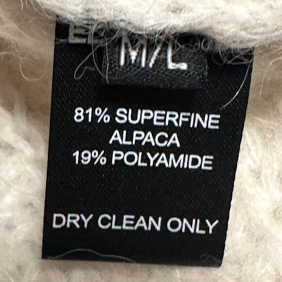 Eleven Six | Sara Chunky Knit Cardigan Sweater in Ivory - Picture 7 of 7